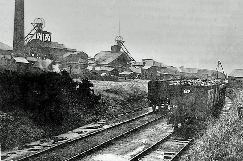 Coal Zoom Days When 50 Coal Mines Toiled in West Lancashire, England