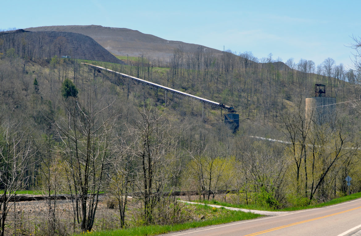 Coal Zoom Murray Energy Bankruptcy Renews Fears About Ohio's Mine